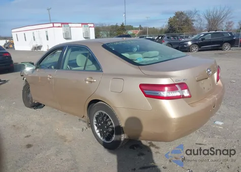 2011 Toyota Camry Le from USA, damaged, VIN 4T1BF3EK4BU595350